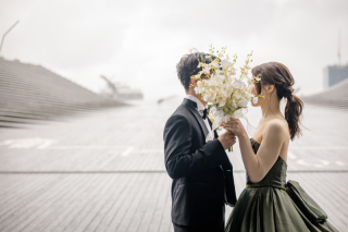 洋装×ロケーション