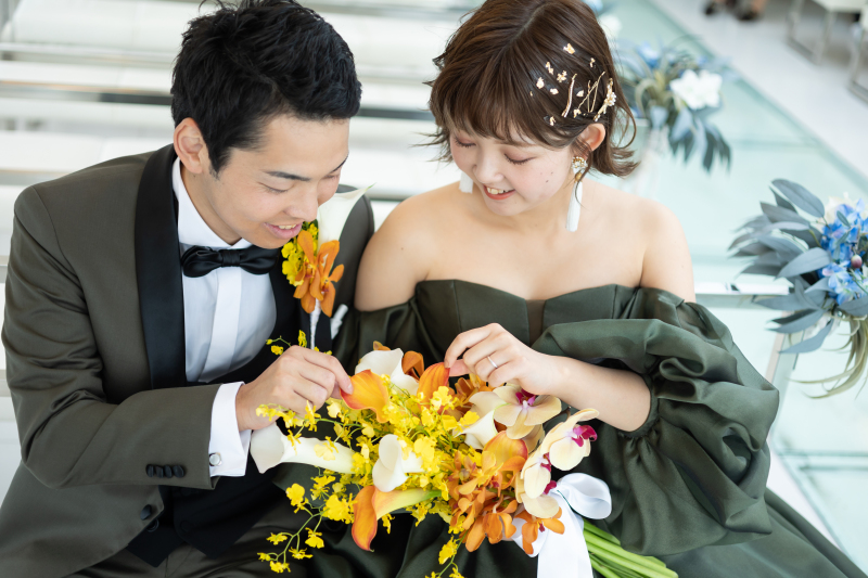 生花のブーケをお選びに。