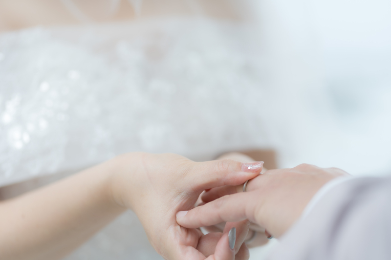 薬指で輝く永遠の輝き