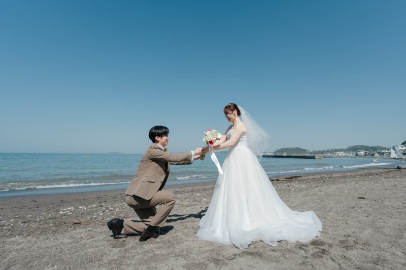 新郎から新婦へ溢れる思いとともに