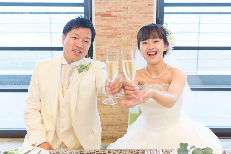 思い出の一日に　乾杯！