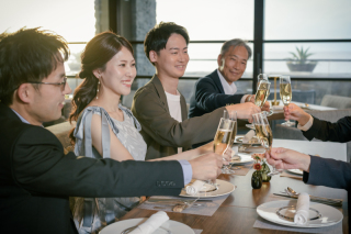 撮影後は同じ館内のレストランで会食が叶います！