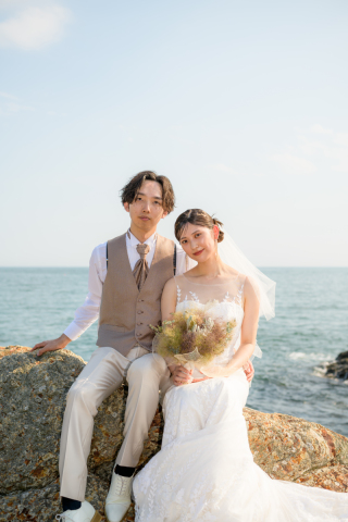 STYLE＋横浜・葉山_岩礁×海岸ロケーション（一色海岸）