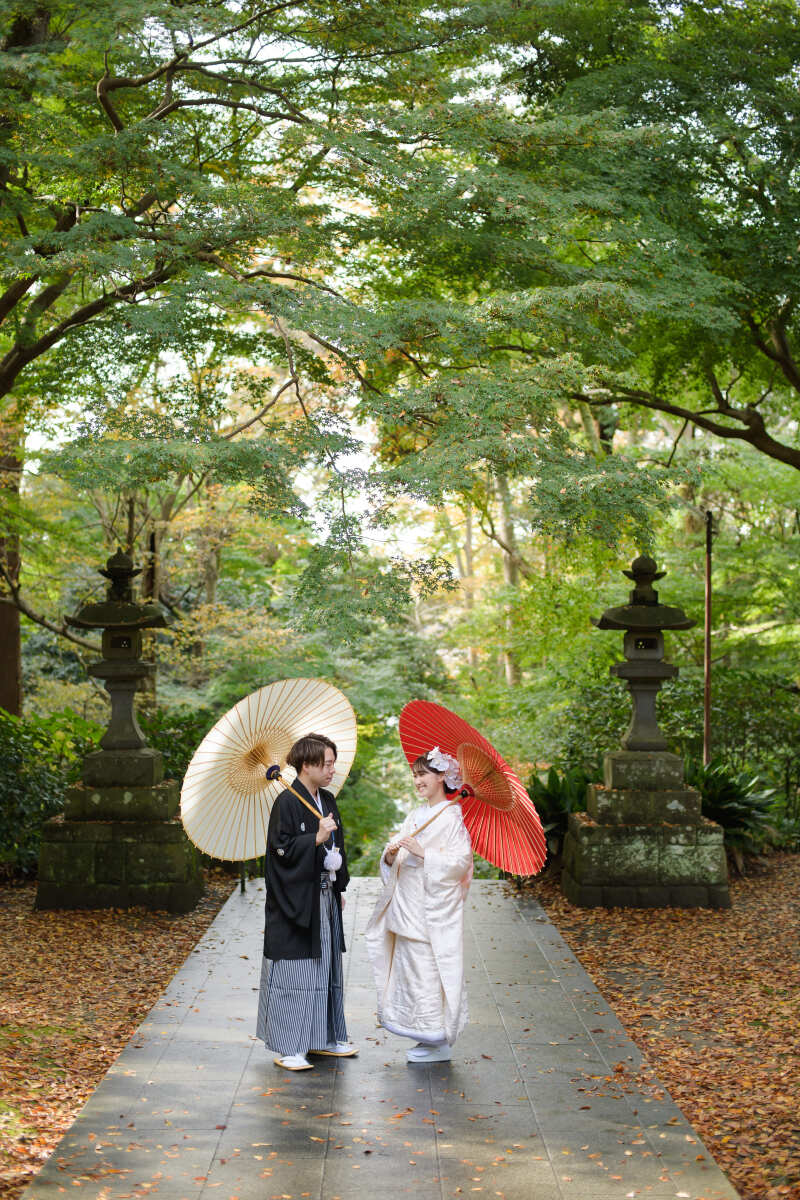 和傘を使った印象的な一枚。こんな風に撮りたい!という希望をたくさんお聞かせください。