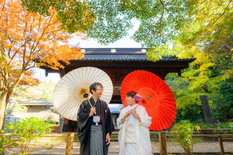 【和装*紅葉ロケーションプラン】和装(白無垢または色打掛)・紋服、100カット保証、着付・ヘアメイク込