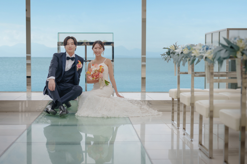 【7-8月撮影限定】◆◇最安値オールインパッケージプラン◇◆洋装&times;チャペル｜写真データ・ヘアメイク・衣装事前試着付