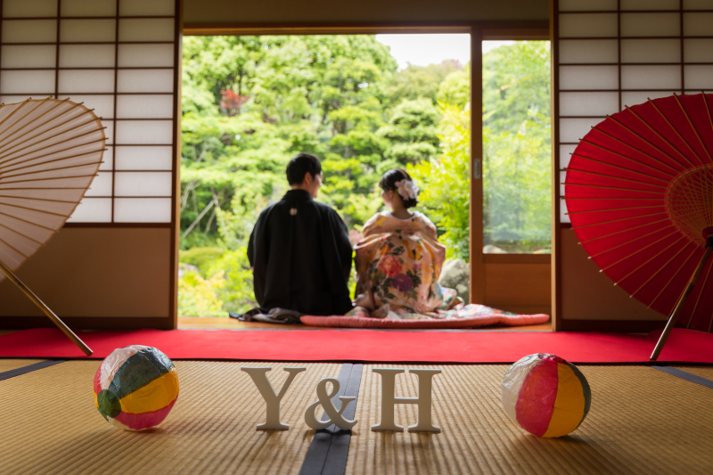 【和洋装ロケーションフォト】洋装&和装1着ずつ,ヘアメイク,データ150枚,移動費,撮影申請費込