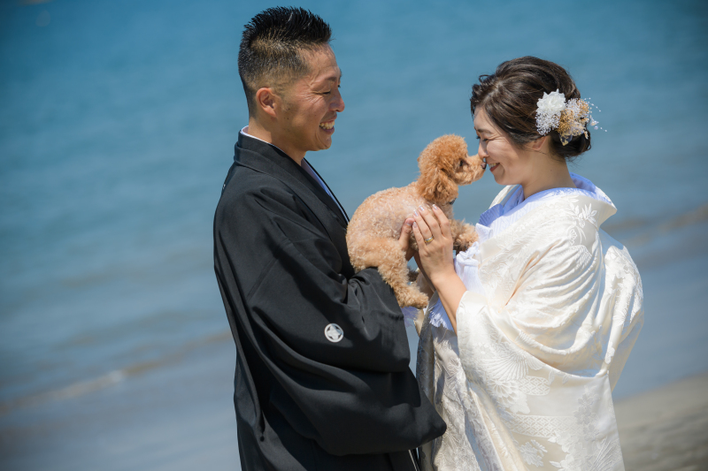 【7-9月撮影限定】《最安値オールインパッケージプラン》海ロケ撮影｜新婦和装&times;紋付袴・ヘアメイク・写真データ・アテンド
