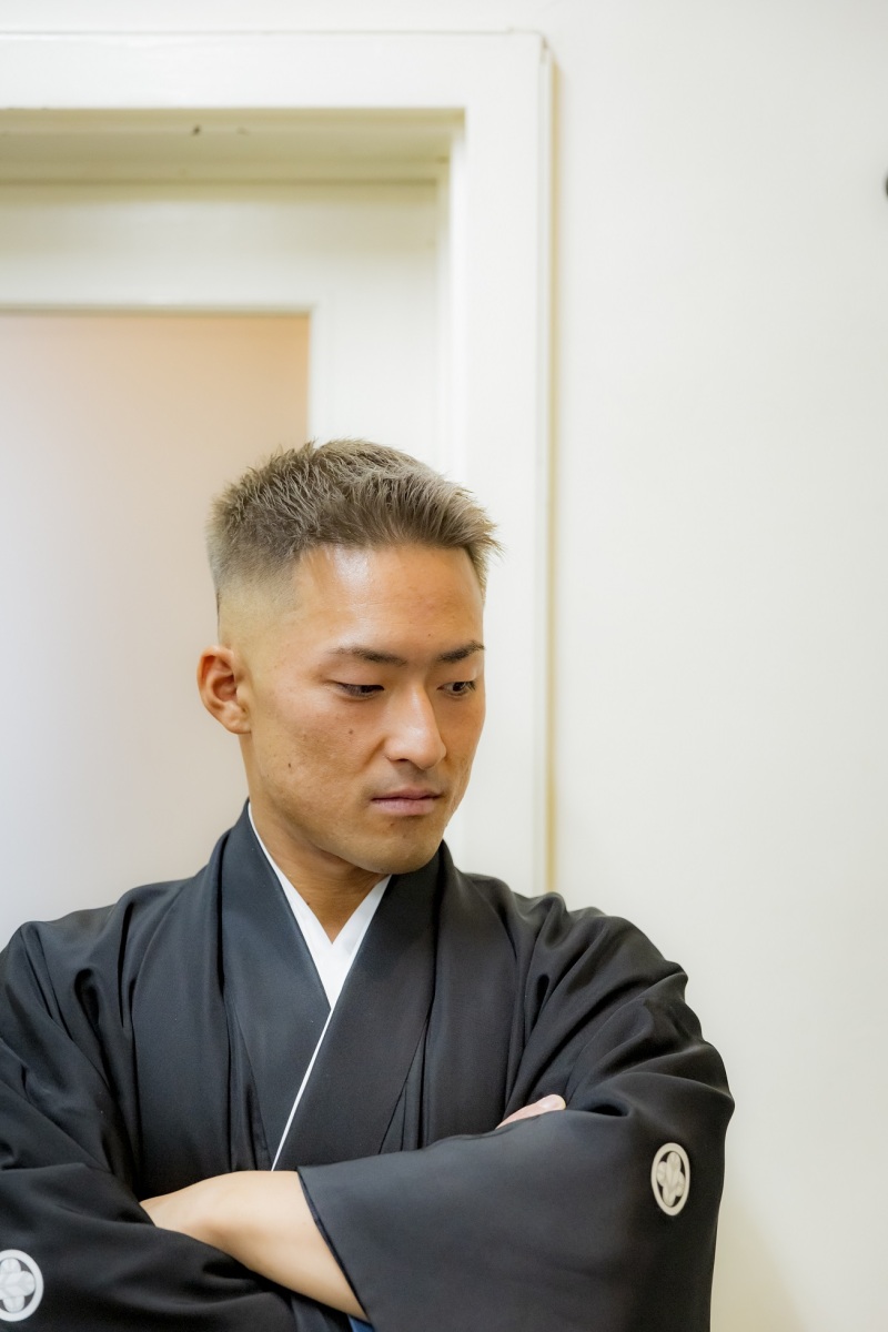 新郎様もご準備を整えて
