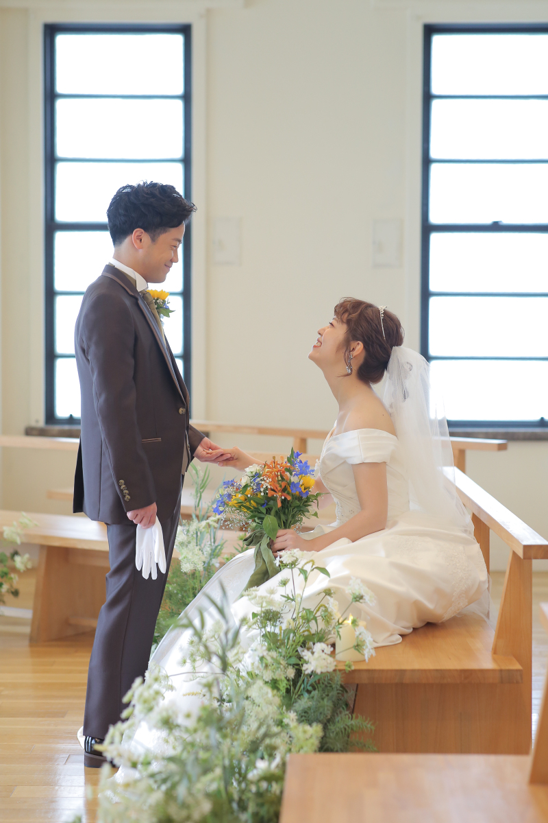 手を差し伸べて…