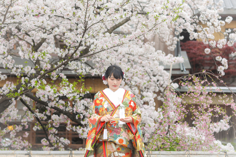 ヴォヤージュ ドゥ ルミエール京都七条迎賓館