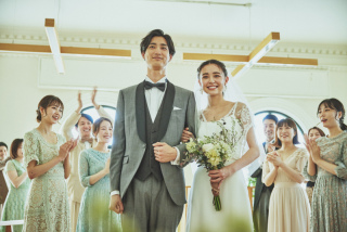 ヴォヤージュ ドゥ ルミエール京都七条迎賓館_モダンな洋館でのアットホームウェディングを