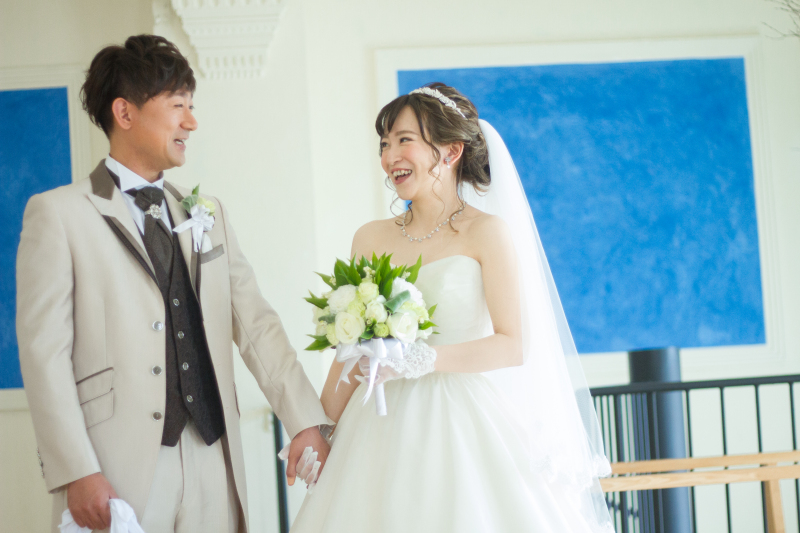 ヴォヤージュ ドゥ ルミエール京都七条迎賓館_衣装の試着ができる