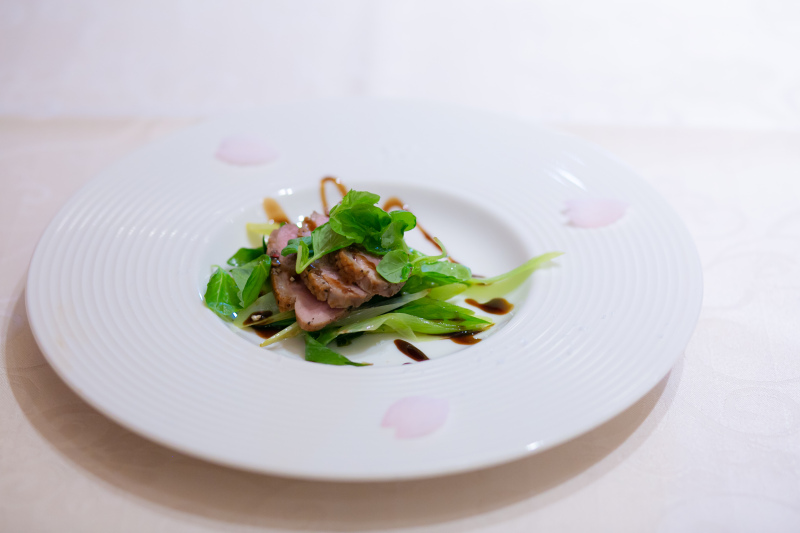 ヴォヤージュ ドゥ ルミエール京都七条迎賓館_会食ができる