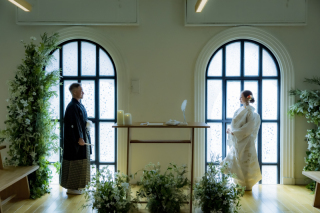 温もりのあるチャペルで和装撮影