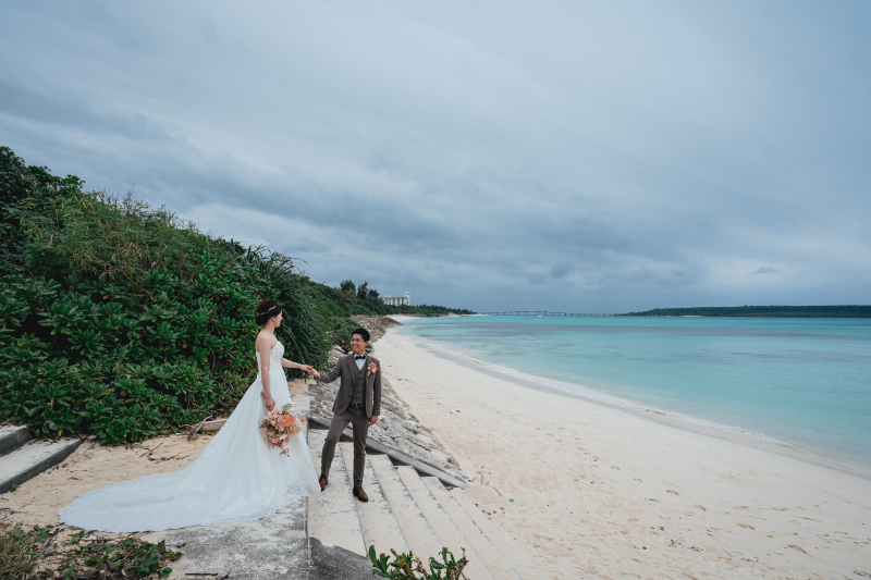 ビーチ撮影からスタート！