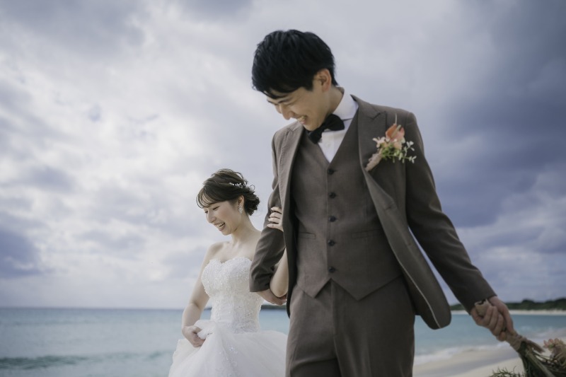 腕を組みながら♡