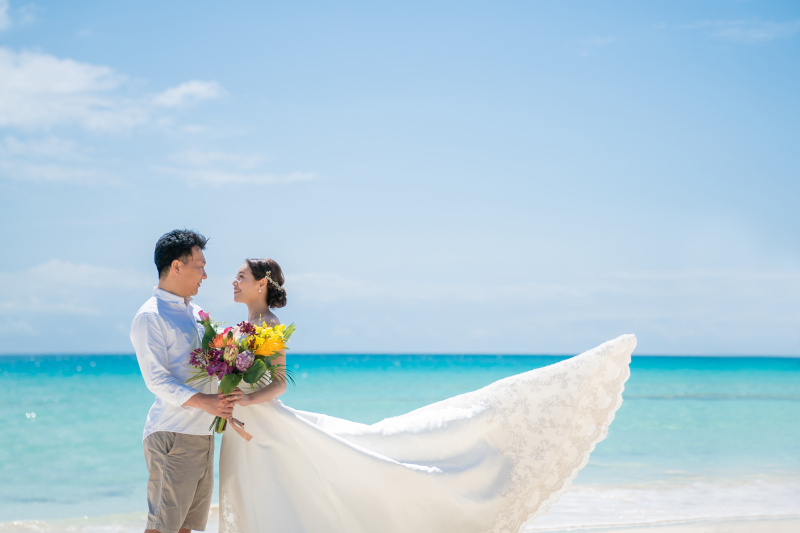 ビーチとサンセットで雰囲気を変えて