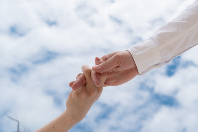 ラストカットは、繋いだ手のアップ♡