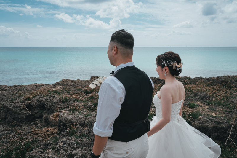 広い空と広い海