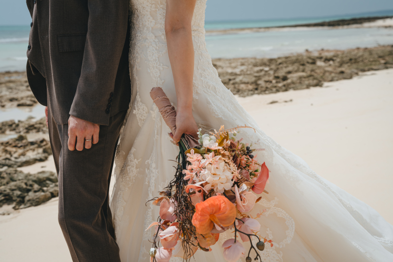 ピンクとオレンジのブーケ