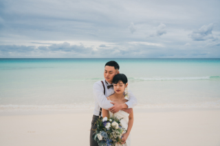 海の美しいリゾートウエディングフォト♡
