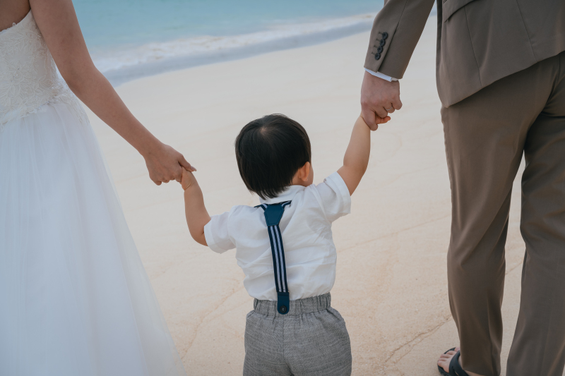 三人手をつないだ幸せショット♡