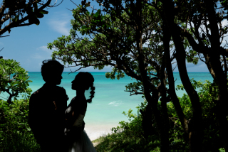 シルエットと宮古ブルー