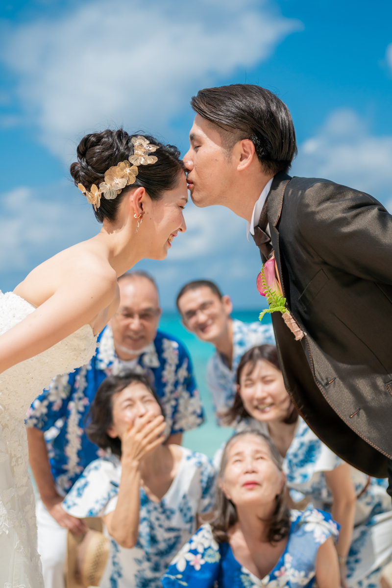 ちょっと照れながらもノリノリで♪