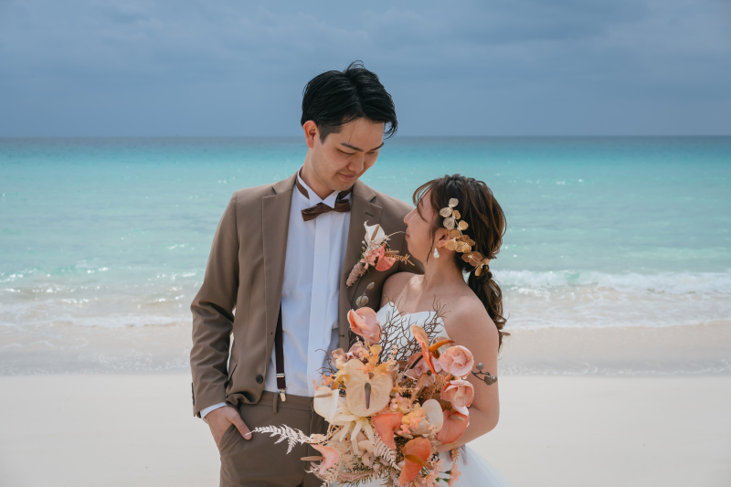 見つめ合うお二人♡