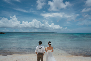 大きな青い海で