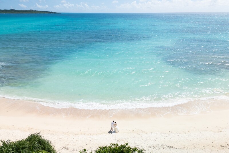 どこまでも続く青いうみ