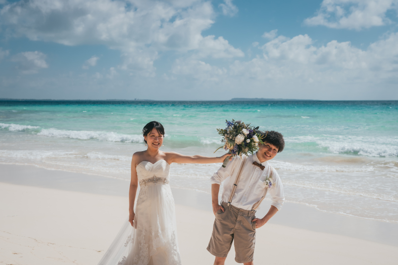 お二人らしいポージング♪