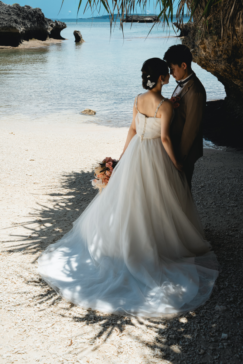 ビーチの木陰で♡