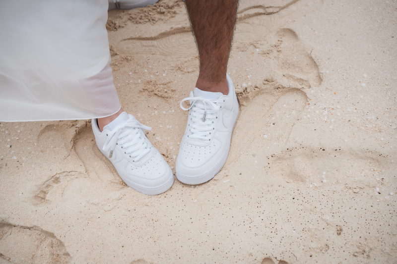 スニーカースタイルも素敵!