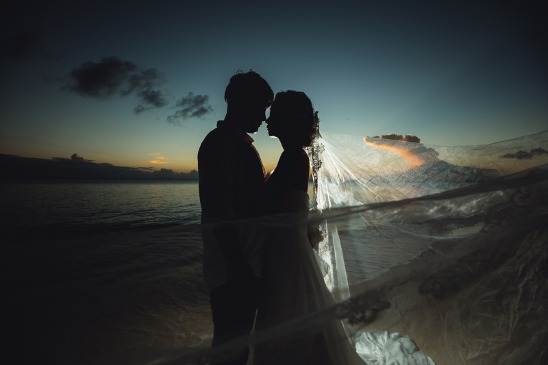 徐々に空の色が変わっていきロマンティクな雰囲気に