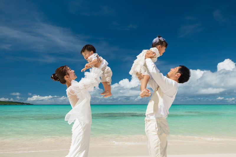 お子様ともご一緒に、思い出に残るファミリーフォトを