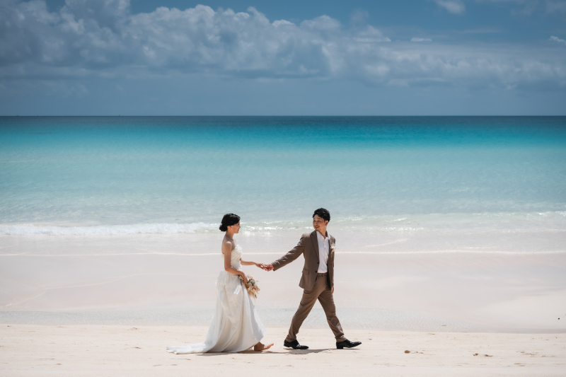 ☆アルバム付☆【青空ビーチ&サンセットフォト】《ドローン動画付&2着目ドレス無料》ヘアチェンジもプレゼント♪