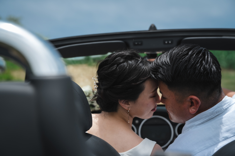 【青空ビーチ &レンタカーフォト】《2ロケともにドローン写真&動画付!》衣裳+メイク+ブーケ込!