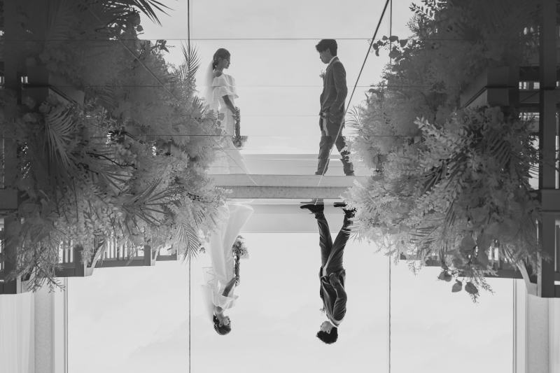 【チャペル&ビーチ&サンセット】結婚式のような挙式フォト|ドローン撮影&結婚証明書付<衣裳/美容/全データ>※土日追加無料