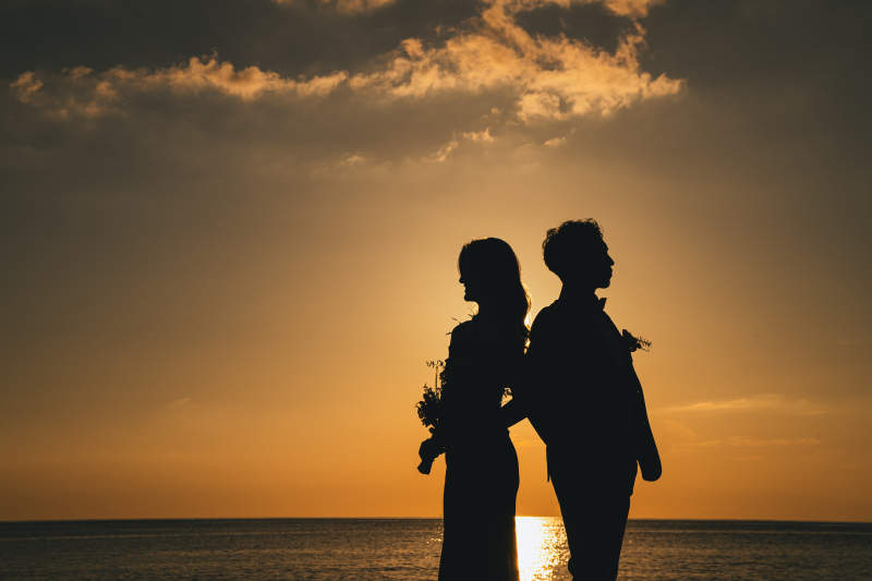 【チャペル&ビーチ&サンセット】結婚式のような挙式フォト|ドローン撮影&結婚証明書付<衣裳/美容/全データ>※土日追加無料