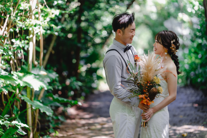 ☆アルバム付☆【青空ビーチ &ナチュラルフォト】《ドローン写真&動画付!》ブーケ&衣裳チェンジも可能!