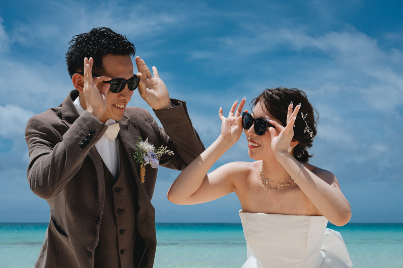 ビーチで2着！&ドローン動画付【春SP】ビーチフォト｜2着目ドレス無料+メイク込<全データ納品+動画>雨天保証※土日追加無料