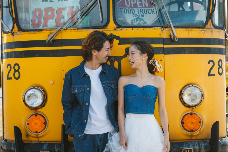 【ビーチ＆街ロケ】2着目衣裳持込&チェンジ無料！ドローン写真&動画撮影付<衣裳/美容/全データ/雨天安心保証>※土日同額