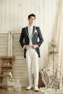 tuxedo navy blue＆white