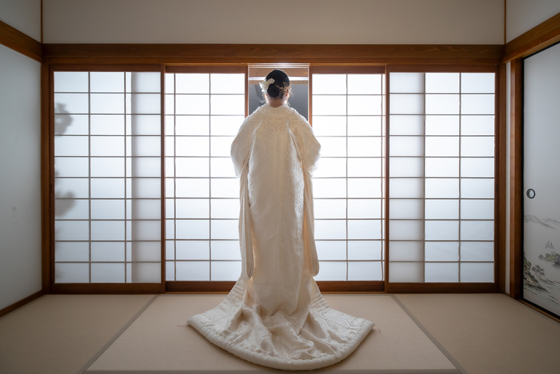 白無垢の美、静謐な瞬間