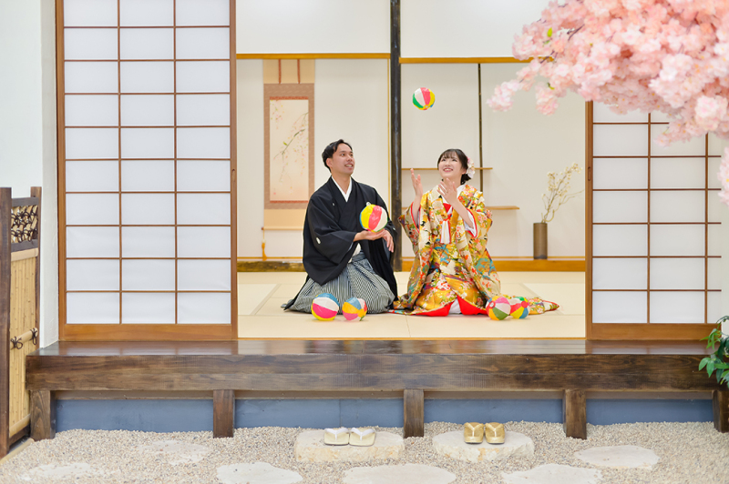 屋内庭園でスタジオ撮影