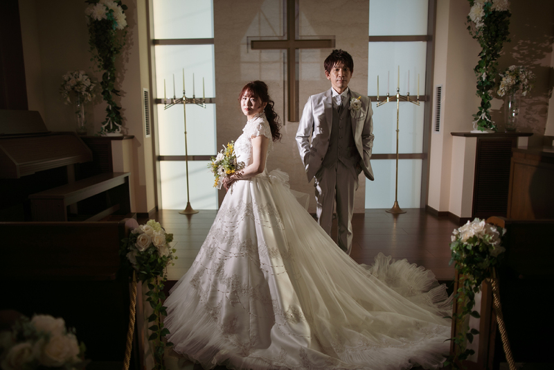 十字架の前で誓う想い