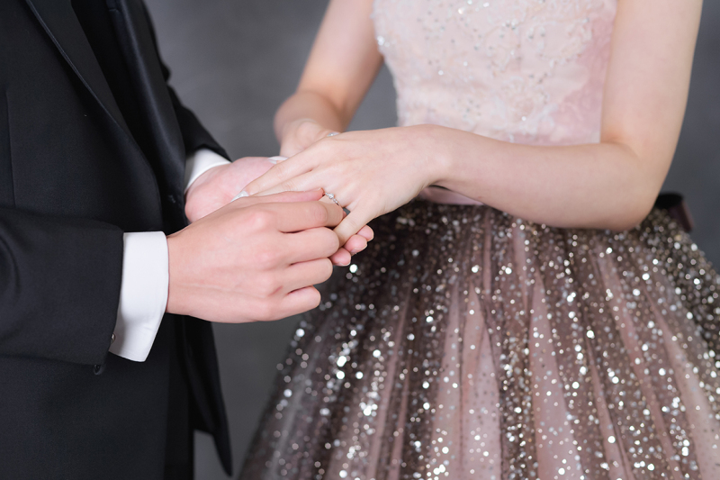 永遠の証を薬指に