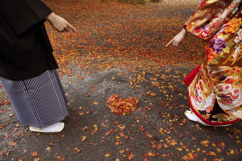 落ち葉でハート♡